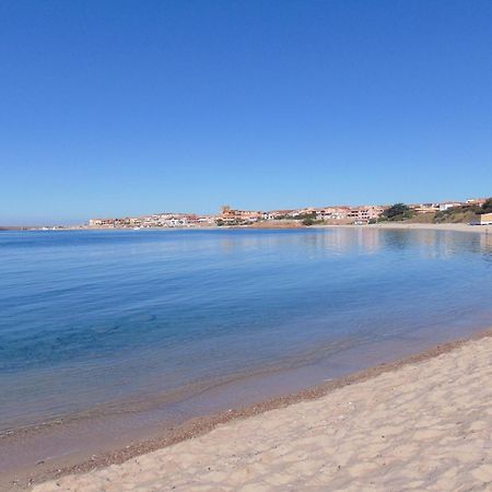 Piccolo Monolocale Al Porticciolo Διαμέρισμα Isola Rossa Εξωτερικό φωτογραφία